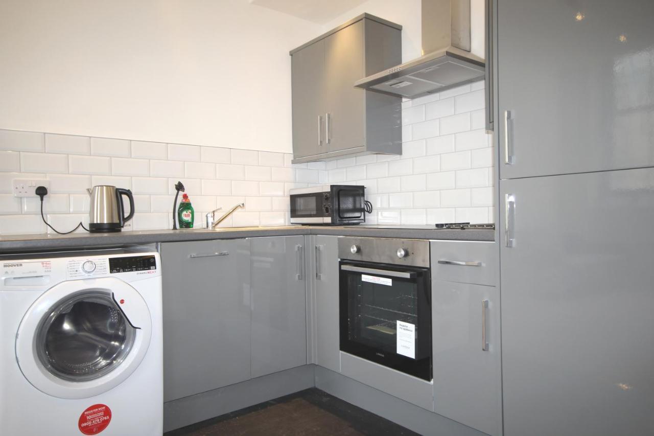 Smart Living Apartments Bradford  Extérieur photo